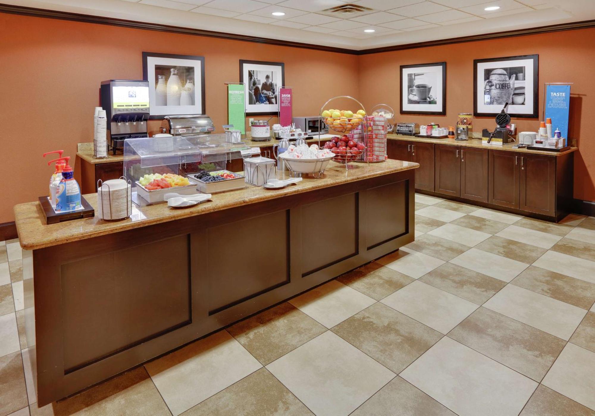 Hampton Inn & Suites Fort Worth/Forest Hill Extérieur photo