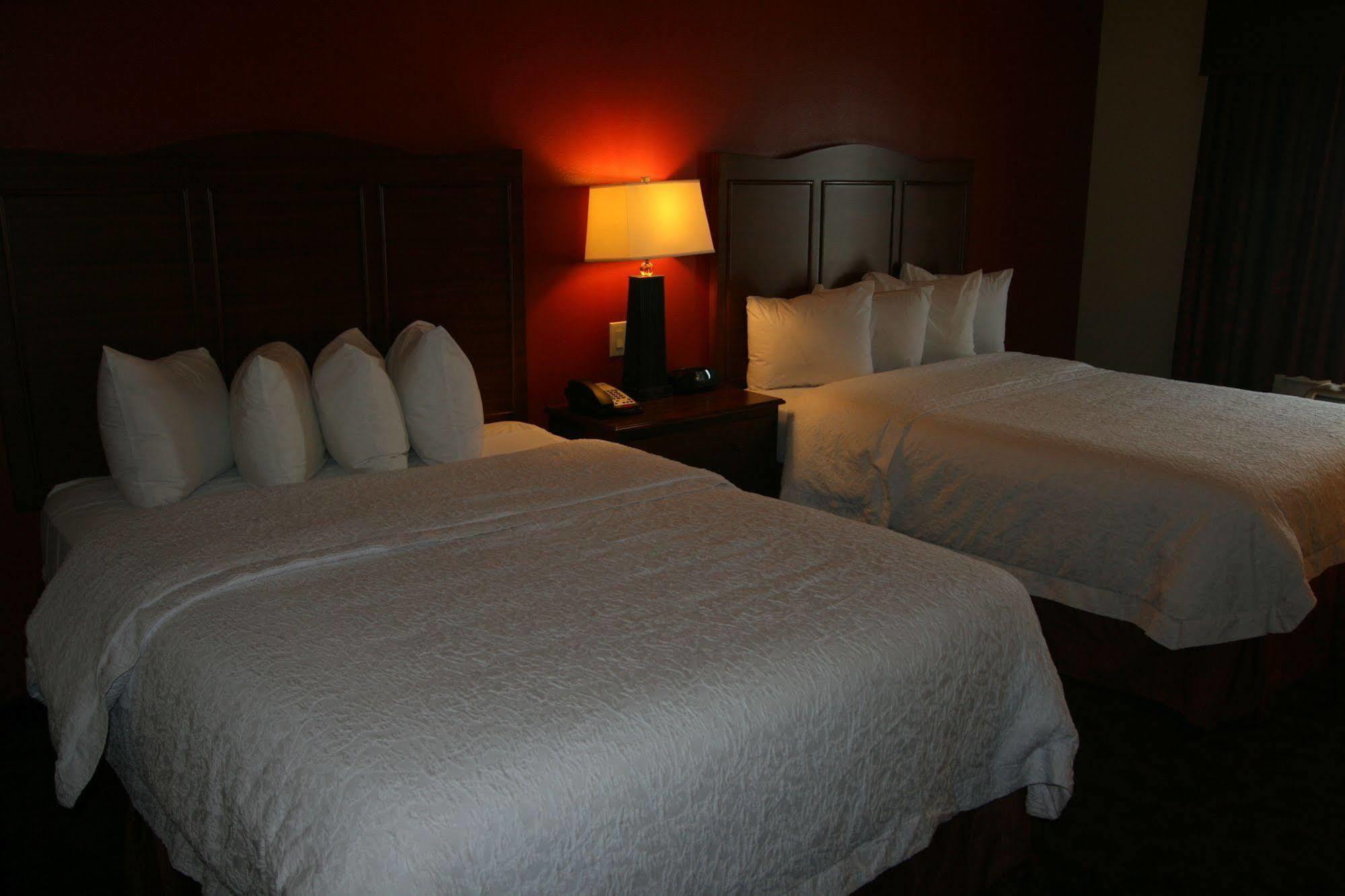Hampton Inn & Suites Fort Worth/Forest Hill Extérieur photo