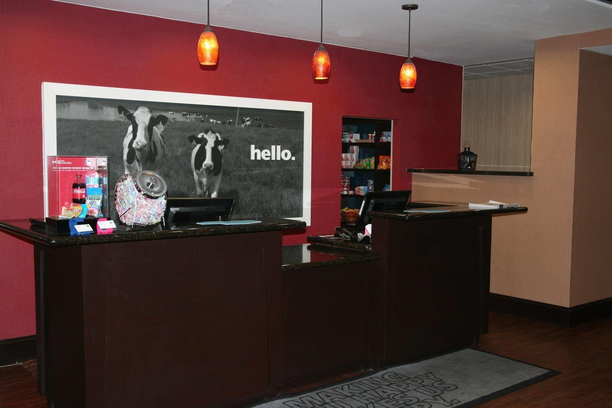 Hampton Inn & Suites Fort Worth/Forest Hill Extérieur photo