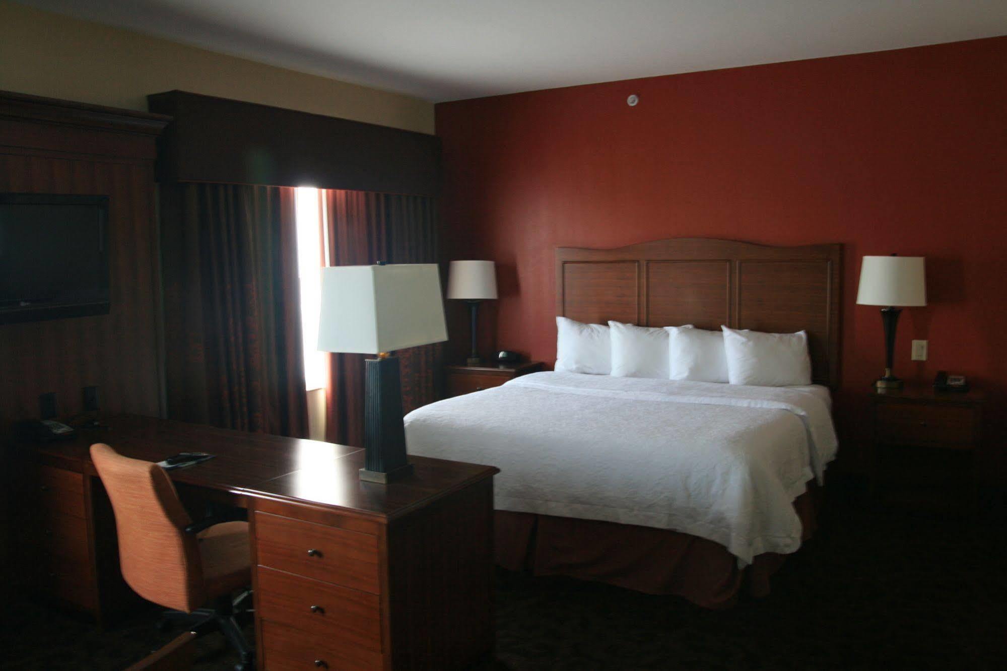 Hampton Inn & Suites Fort Worth/Forest Hill Extérieur photo